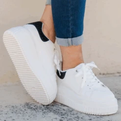 Step And Sparkle Shoe, White-Black