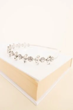 Stunningly Pulled Back Headband, Silver 8 Stunningly Pulled Back Headband, Silver -Chic Soul Store StunninglyPulledBackHeadband Silver 2