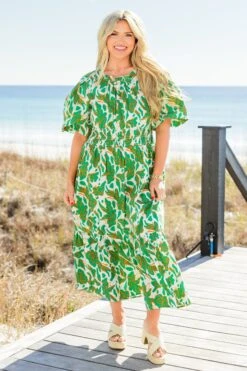 Sunlit Stroll Maxi Dress, Green 11 Sunlit Stroll Maxi Dress, Green -Chic Soul Store SunlitStrollMaxiDress Green 5
