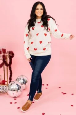 Surrounded By Hearts Sweater, White Red -Chic Soul Store SurroundedByHeartsSweater WhiteRed WhitePink 0023