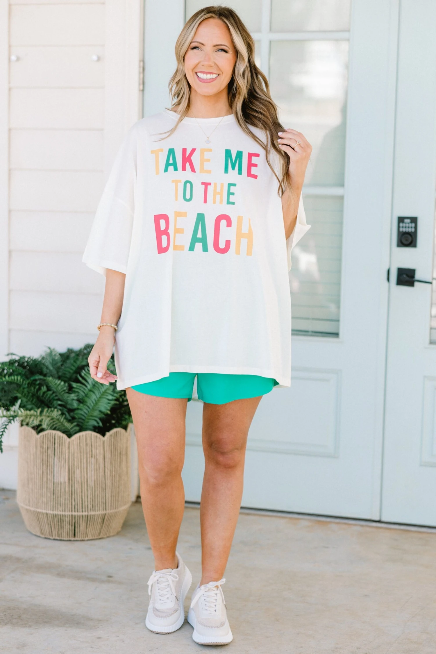 Sporty Chic Short, Turquoise 4 Sporty Chic Short, Turquoise - Image 2