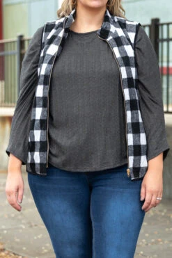 Tell Myself Later Vest, Black-Ivory 11 Tell Myself Later Vest, Black-Ivory -Chic Soul Store TellMyselfLaterVest Black Ivory 0190