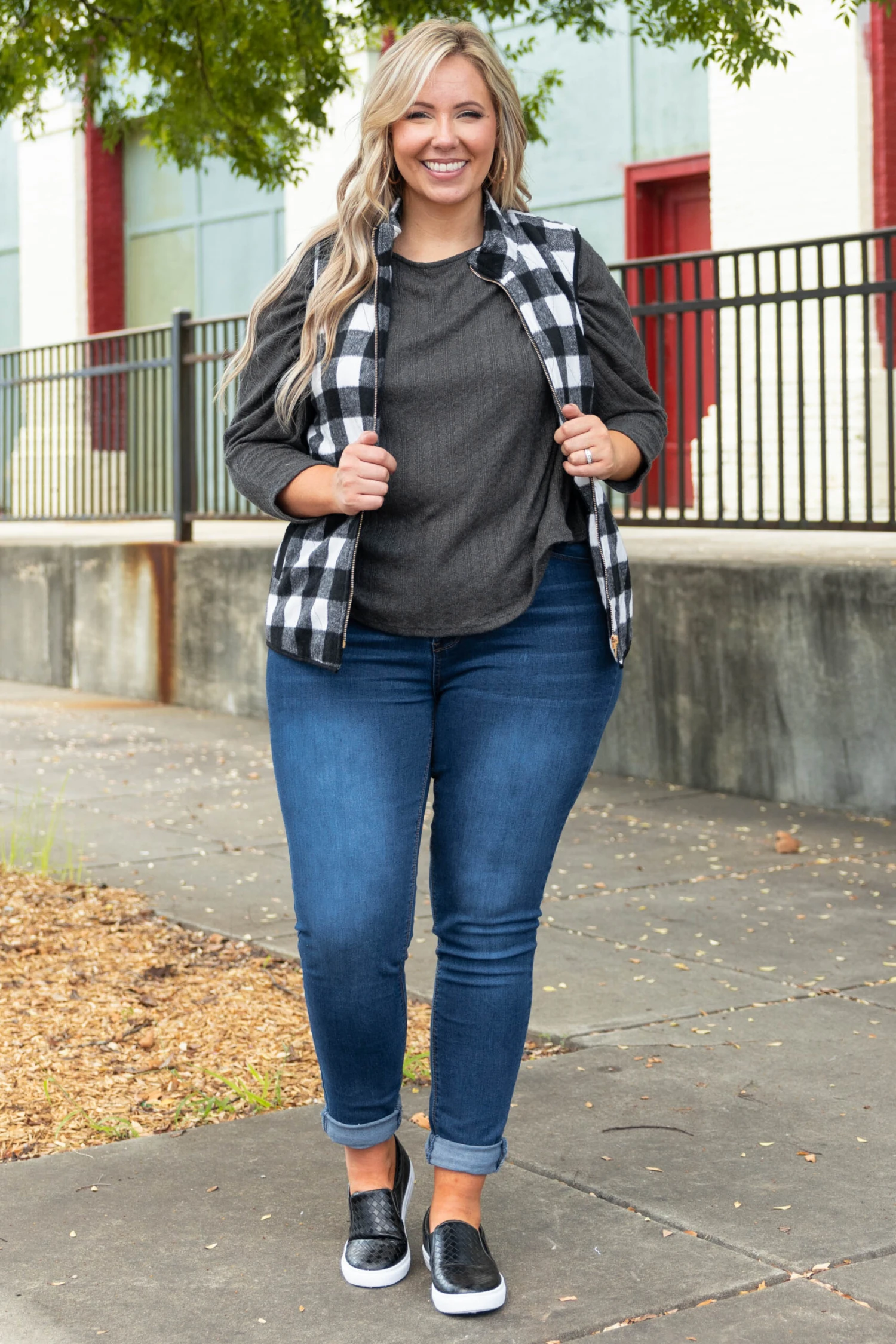 Tell Myself Later Vest, Black-Ivory 5 Tell Myself Later Vest, Black-Ivory - Image 3