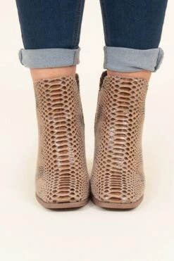 That's So Diva Booties, Taupe 10 That's So Diva Booties, Taupe -Chic Soul Store That sSoDivaBooties Taupe 9686