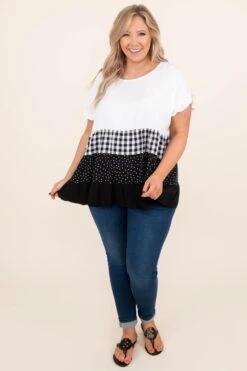 The Glazing Night Top, Ivory-Black 10 The Glazing Night Top, Ivory-Black -Chic Soul Store TheGlazingNightTop Ivory Back 3087dd8e 1d65 4de5 85c3 1a3b2e891eb8