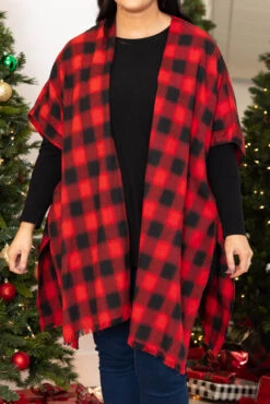 The Strength I Can Give Poncho, Red -Chic Soul Store TheStrengthICanGivePoncho Red 7184