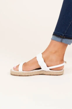 The Wiser Me Sandals, White 11 The Wiser Me Sandals, White -Chic Soul Store TheWiserMeSandals White 4