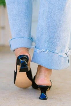 Turn The Lights Back On Heels, Black 12 Turn The Lights Back On Heels, Black -Chic Soul Store TurnTheLightsBackOnHeels Black 4