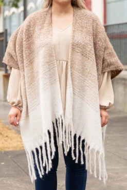 Type Of Elegance Poncho, Mocha 11 Type Of Elegance Poncho, Mocha -Chic Soul Store TypeOfElegancePoncho Mocha 1117