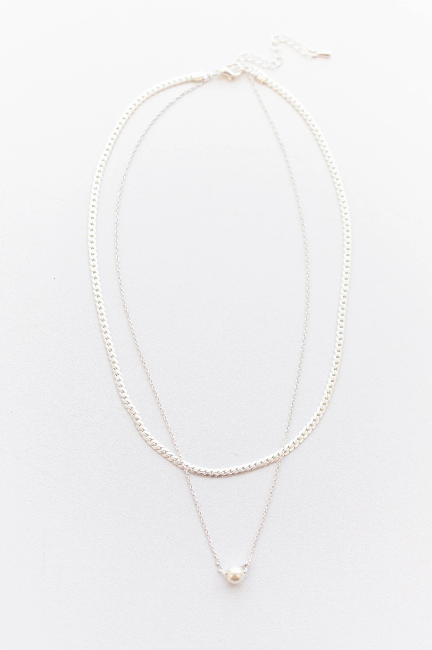 Valley Chic Necklace, Silver 4 Valley Chic Necklace, Silver - Image 2