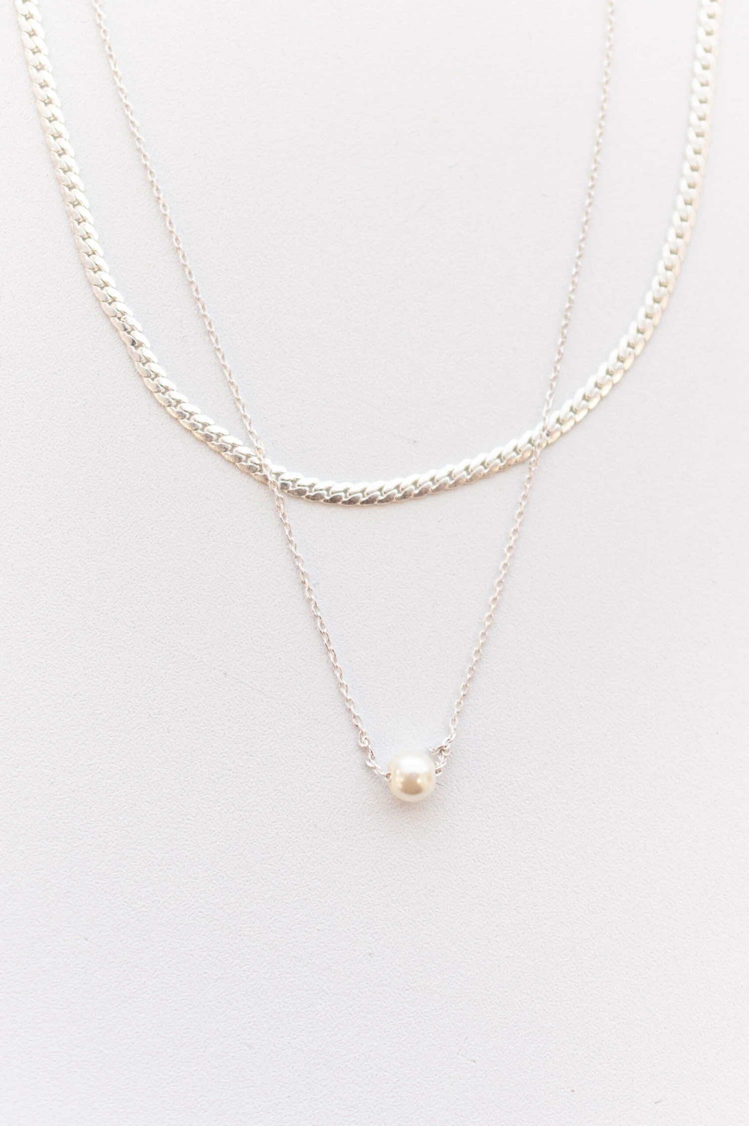 Valley Chic Necklace, Silver 3 Valley Chic Necklace, Silver