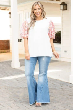 Vintage Edition Jeans, Light Wash -Chic Soul Store VintageEditionJeans LightWash 9249