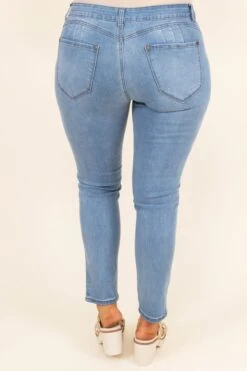 Walking In LA Jeans, Light Wash -Chic Soul Store WalkingInLAJeans LightWash 8722