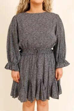 Warming Up To You Romper, Black -Chic Soul Store WarmingUpToYouRomper Black 3