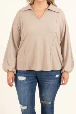 Watching The World Top, Taupe 11 Watching The World Top, Taupe -Chic Soul Store WatchingTheWorldTop Taupe 9654