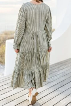 Weekend Daydream Midi Dress, Grey 14 Weekend Daydream Midi Dress, Grey -Chic Soul Store WeekendDaydreamMidiDress Grey 2