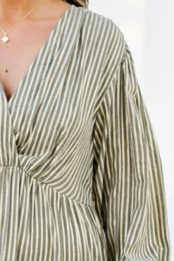 Weekend Daydream Midi Dress, Grey 12 Weekend Daydream Midi Dress, Grey -Chic Soul Store WeekendDaydreamMidiDress Grey 4