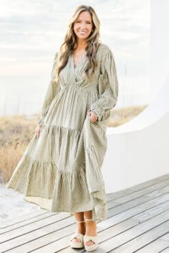 Weekend Daydream Midi Dress, Grey