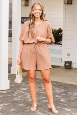 Weekend Wardrobe Short, Light Mocha -Chic Soul Store WeekendWardrobeShort LightBrown 7