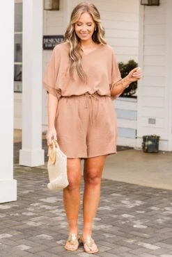 Weekend Wardrobe Short, Light Mocha -Chic Soul Store WeekendWardrobeShort LightBrown 8