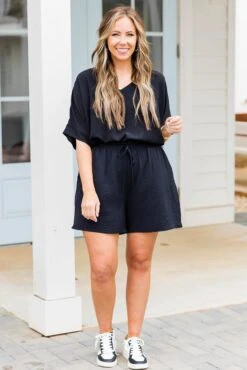 Weekend Wardrobe Top, Black 13 Weekend Wardrobe Top, Black -Chic Soul Store WeekendWardrobeTop Black 6