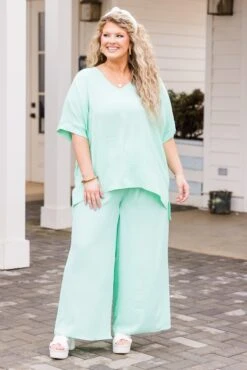Weekend Wardrobe Top, Mint 15 Weekend Wardrobe Top, Mint -Chic Soul Store WeekendWardrobeTop Mint 2