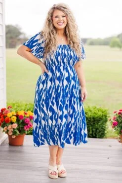 Whispering Meadows Dress, Blue