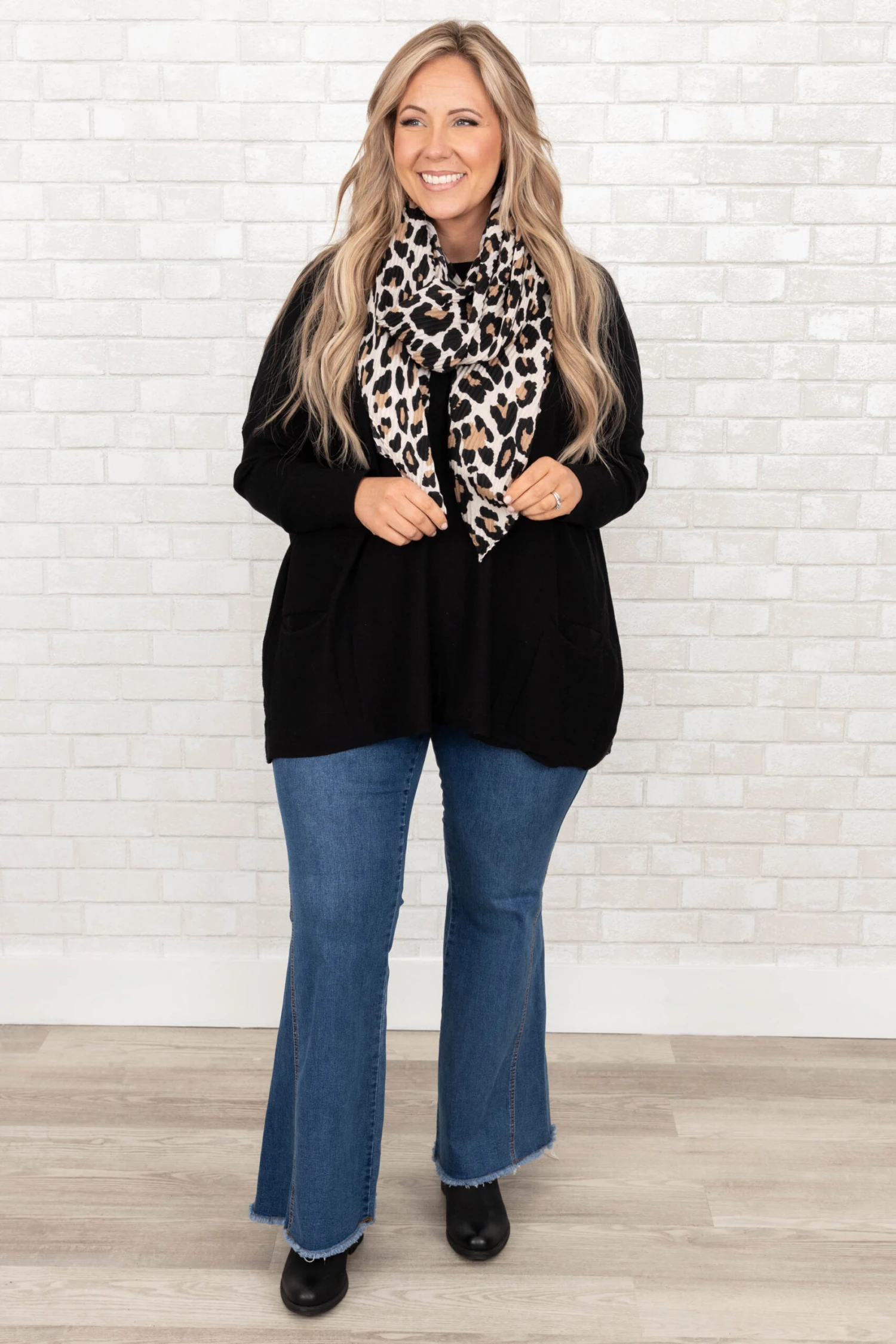 Wild Winters Scarf, Ivory 4 Wild Winters Scarf, Ivory - Image 2