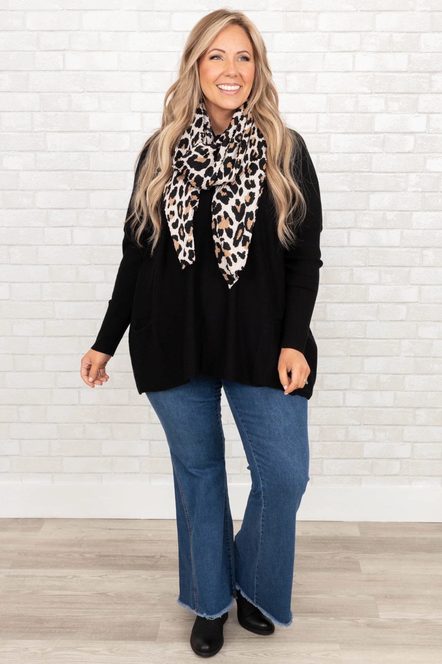 Wild Winters Scarf, Ivory 5 Wild Winters Scarf, Ivory - Image 3