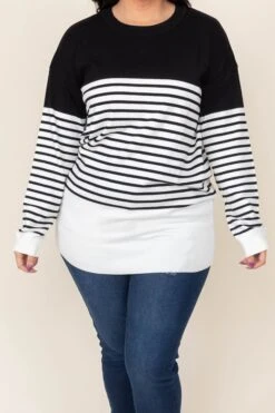 Winters In Cape Cod Sweater, Ivory Black -Chic Soul Store WintersInCapeCodSweater IvoryBlack 2