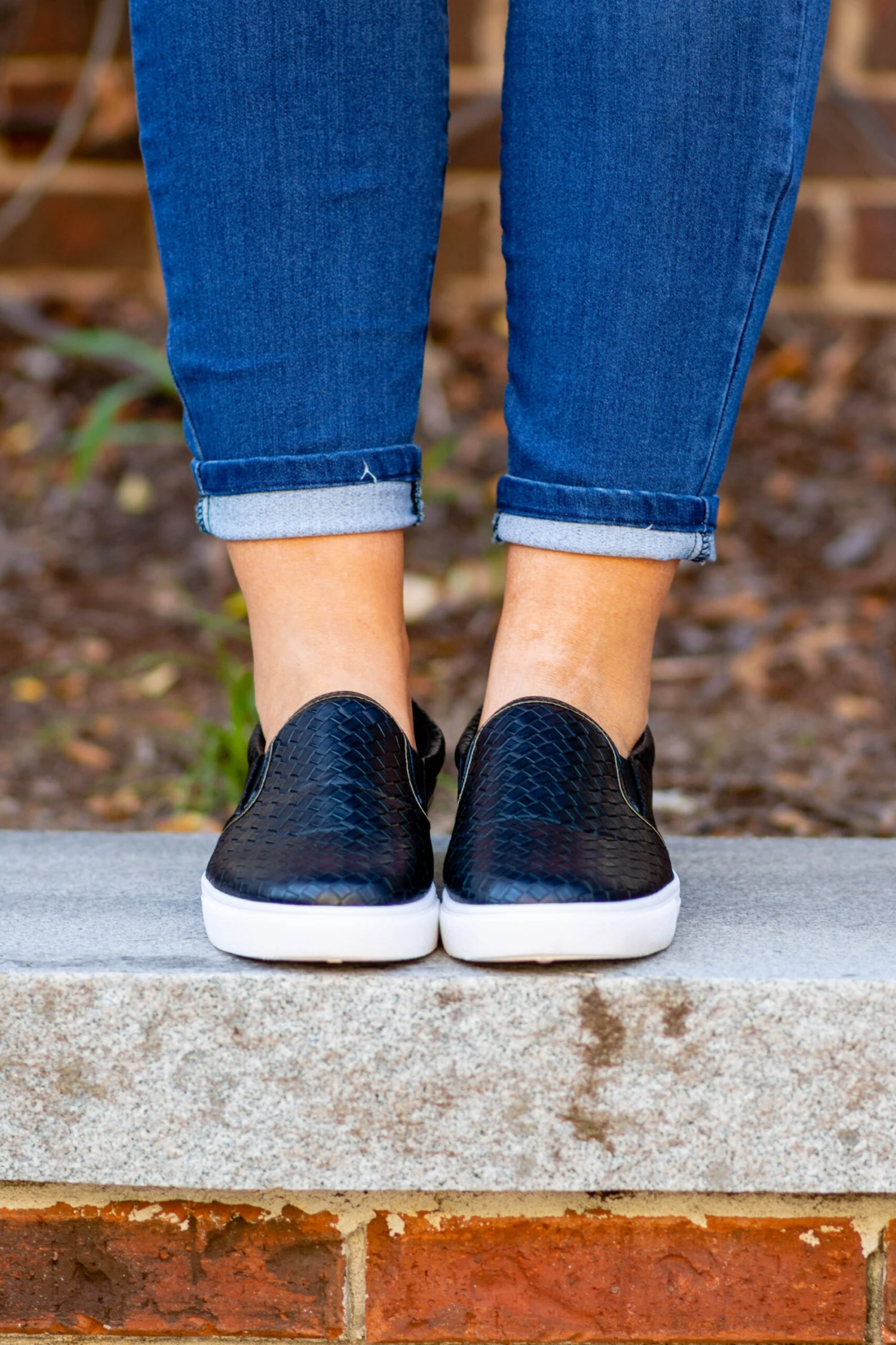 Grand Prize Slides, Black-White 4 Grand Prize Slides, Black-White - Image 2